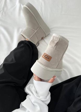 Ugg mini❄️❄️❄️