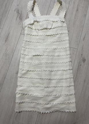 Брендова сукня