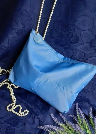 Косметичка 🐠 сумочка большая дорожная текстильная водонипроницаемая на молнии с брендовым брелком васильковая мягкая сумка для пляжа