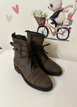 Ботинки кожаные