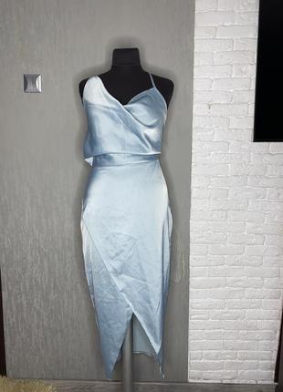 Шикарное асимметричное атласное платье от missguided