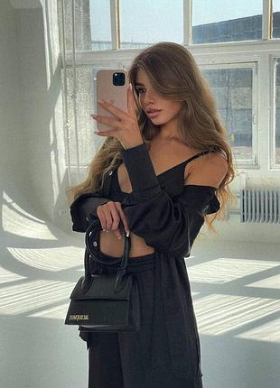 Шовкові костюми