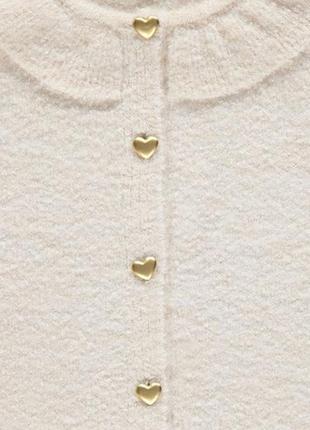 Кремовый вязаный кардиган с заклепками в виде сердечек george 69512 фото
