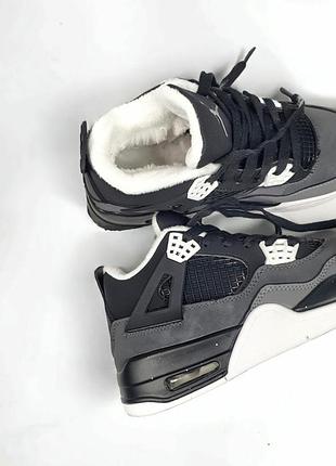 Nike air jordan 4 2