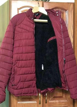 Чоловіча куртка з капюшоном