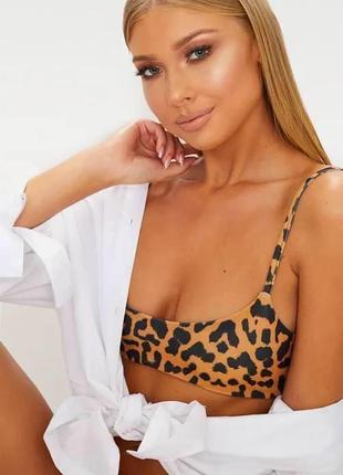 Леопардовий кроп топ prettylittlething