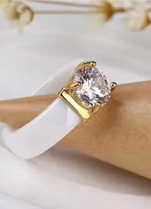Кольцо кольцо белый керамика с сияющим цирконом