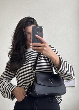 Сумочка guess