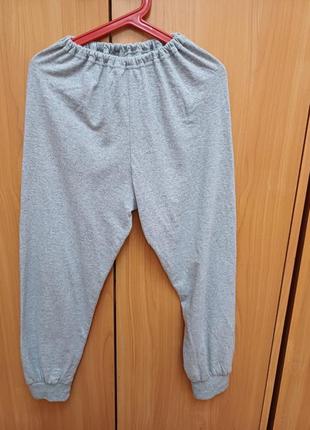 Спортивные штаны на парня 7-8 лет
