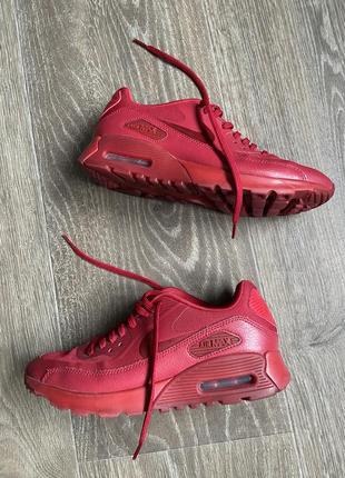 Кросівки nike wmns air max 90 ultra essential