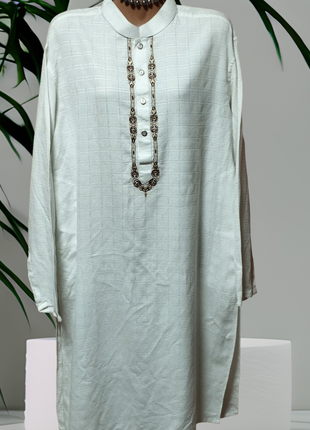 Плаття рубашка з вишивкою етно міді прямий крій льон