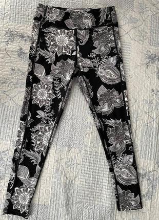 Дуже гарні лосіни в квіточки