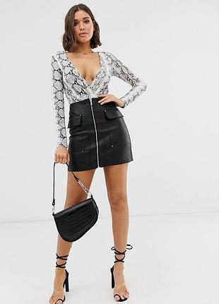 Чорна спідниця екошкіра р.14