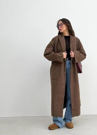 Утепленное пальто халат с поясом1 фото