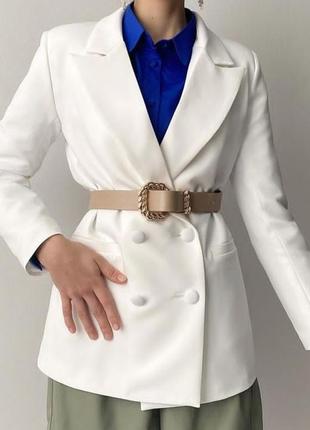 Белый двубортный пиджак1 фото