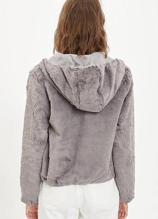 Ветровка defacto 2