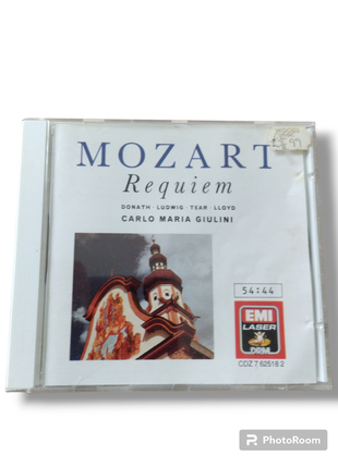 Диск музичний моцарт реквієм . mozart requiem