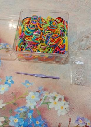 Набір гумок для плетіння браслетів+ станок та інструменти 9х9х4см