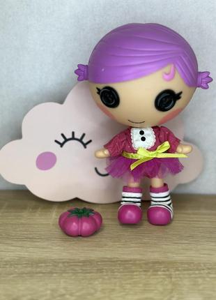 Lalaloopsy: лалолупси, куколка со своей игрушкой;)