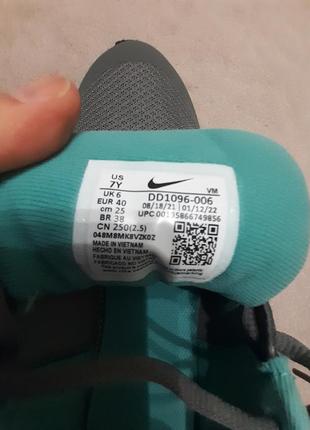 Кроссовки женские nike. 40p.4 фото