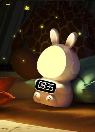 Ночник часы будильник с таймером кролик rabbit clock для детей на аккумуляторе7 фото