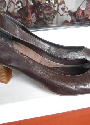 Кожаные туфли бренда tic! 39 р.
