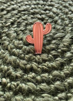 Значок на одежду, рюкзаки, сумки