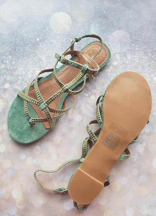 Замшевые босоножки сандалии гладиаторы бренд envy р. 32 фото
