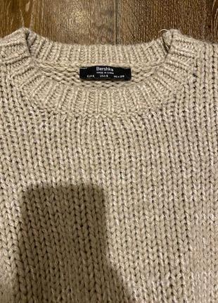 Стильный укороченный вязаный свитер с шерстью фирмы bershka3 фото