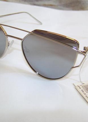 Солнцезащитные очки с металлической двойной серебряной рамой и зеркальной линзой3 фото