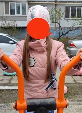 Куртка легкая на 5-7 лет