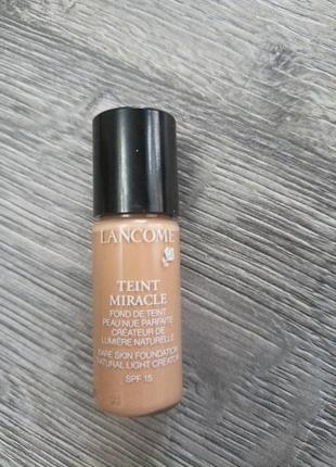 Тональний крем lancome teint miracle 03
 beige diaphame тестер1 фото