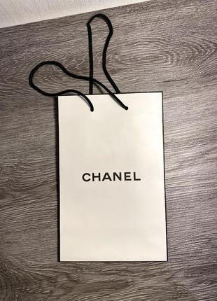 Фирменный пакет под сумку обуви или кошелек белый подарочный в стиле chanel шанель