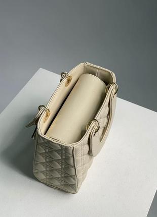 Женская сумка christian dior d-lite big cream leather7 фото