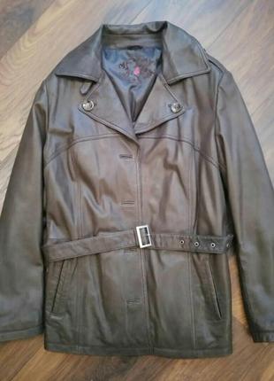 Курточка из натуральной кожи ягненка, отличное качество и состояние