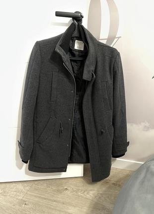 Пальто XS / 42