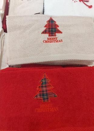 Махровое рождественское полотенце 30×50