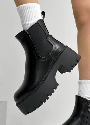 Женские зимние ботинки на массивной тракторной подошве квадратный каблук челси зимние черные ботинки жемчужное масло смазочное платформа челси
