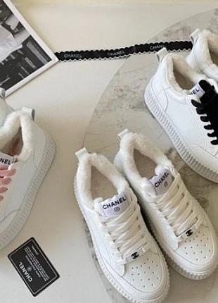 Утеплені кросівки в стилі chanel