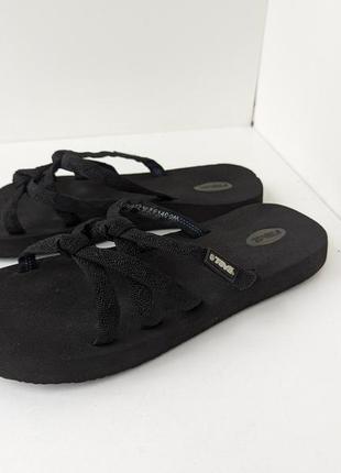 Босоніжки teva