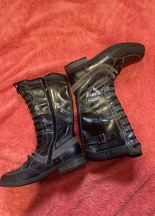 Чоботи 👢