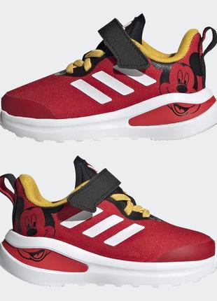 Детские кроссовки adidas disney mickey fortarun