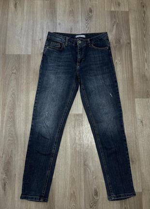Фірмові жіночі джинси. de facto, розмір w22-w32