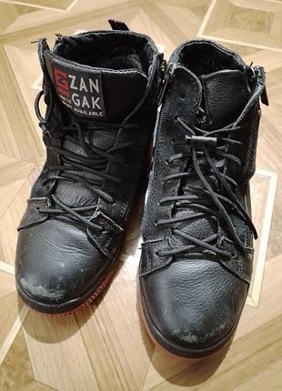 Кожаные зимние ботинки