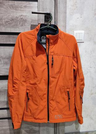Куртка помаранчевий колір