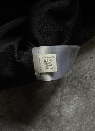 Вітрівка adidas woven windbreaker jacket dz23415 фото