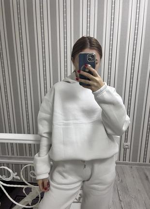 Белый костюм на флисе