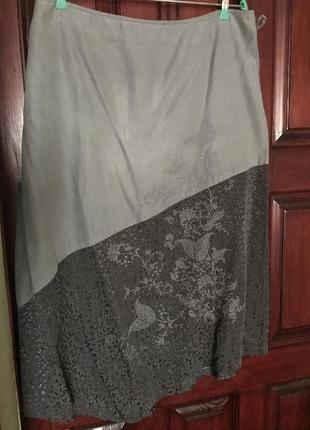 Спідниця довга із сріблястою вишивкою для пані  56 розм1 фото
