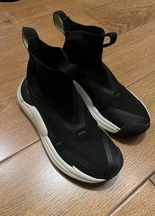 Кросівки zara 31р