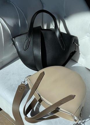 Круглая сумка через плечо